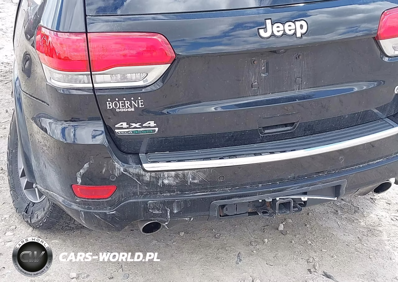 2018 Jeep Grand Cherokee Overland 4X4 VIN:1C4RJFCM9JC479900 - 12