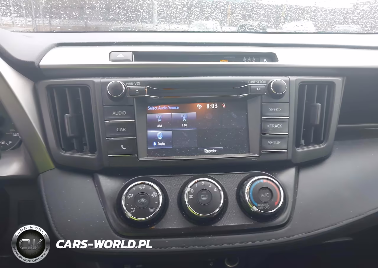 2017 Toyota Rav4 Le VIN:JTMZFREV0HJ144894 - 18