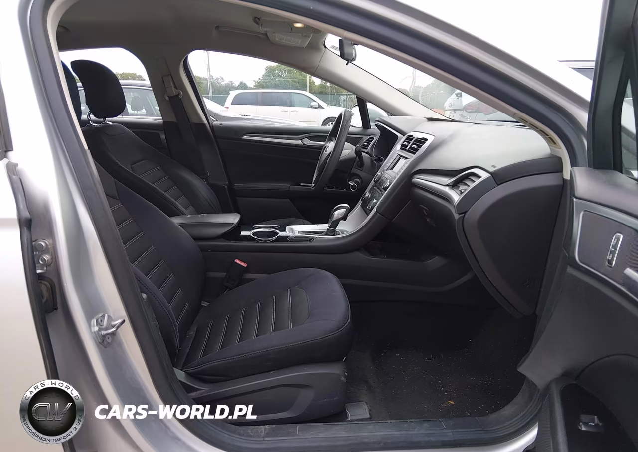 2013 Ford Fusion Se VIN:3FA6P0HR8DR103574 - 5