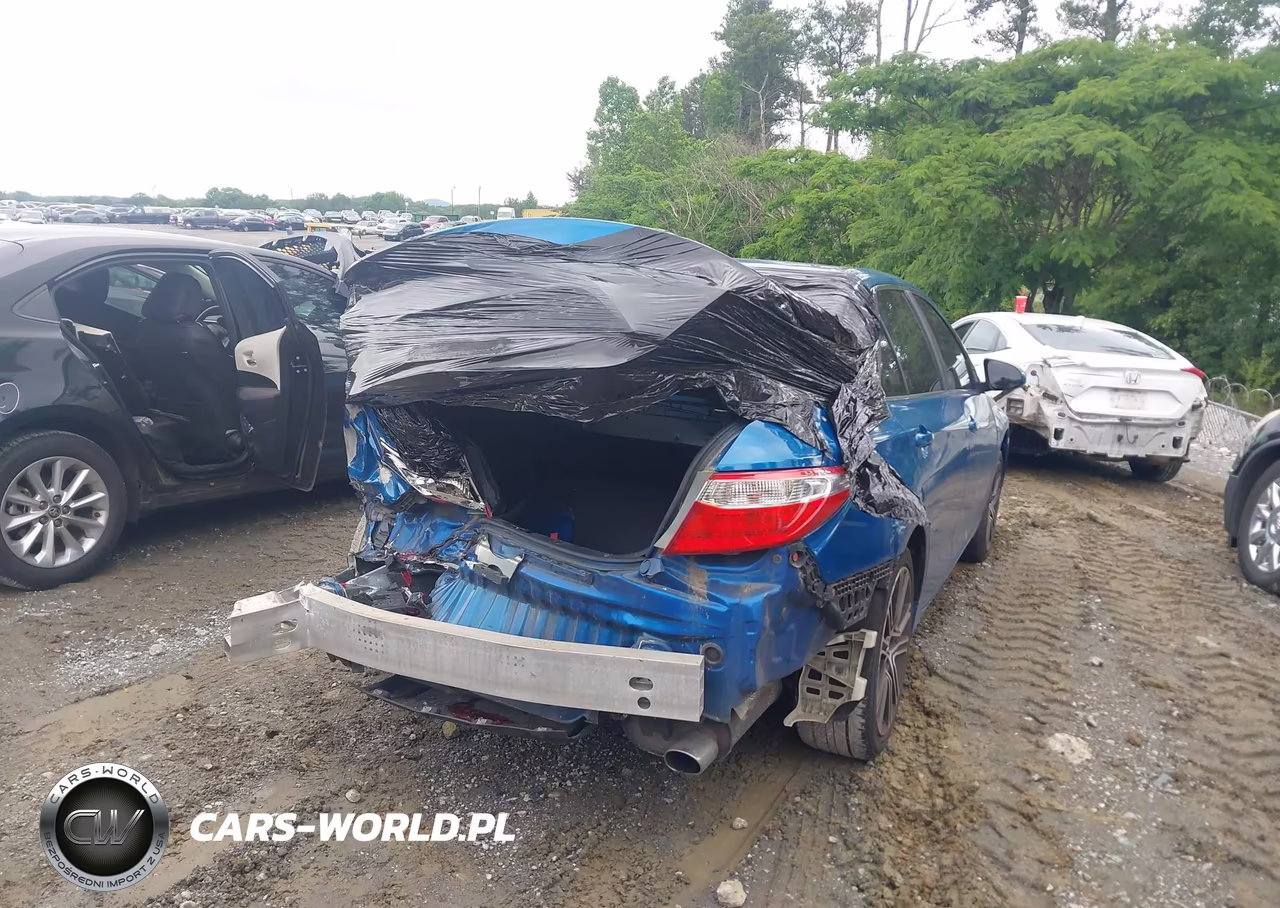 2016 Toyota Camry Se VIN:4T1BF1FK7GU566709 - 4
