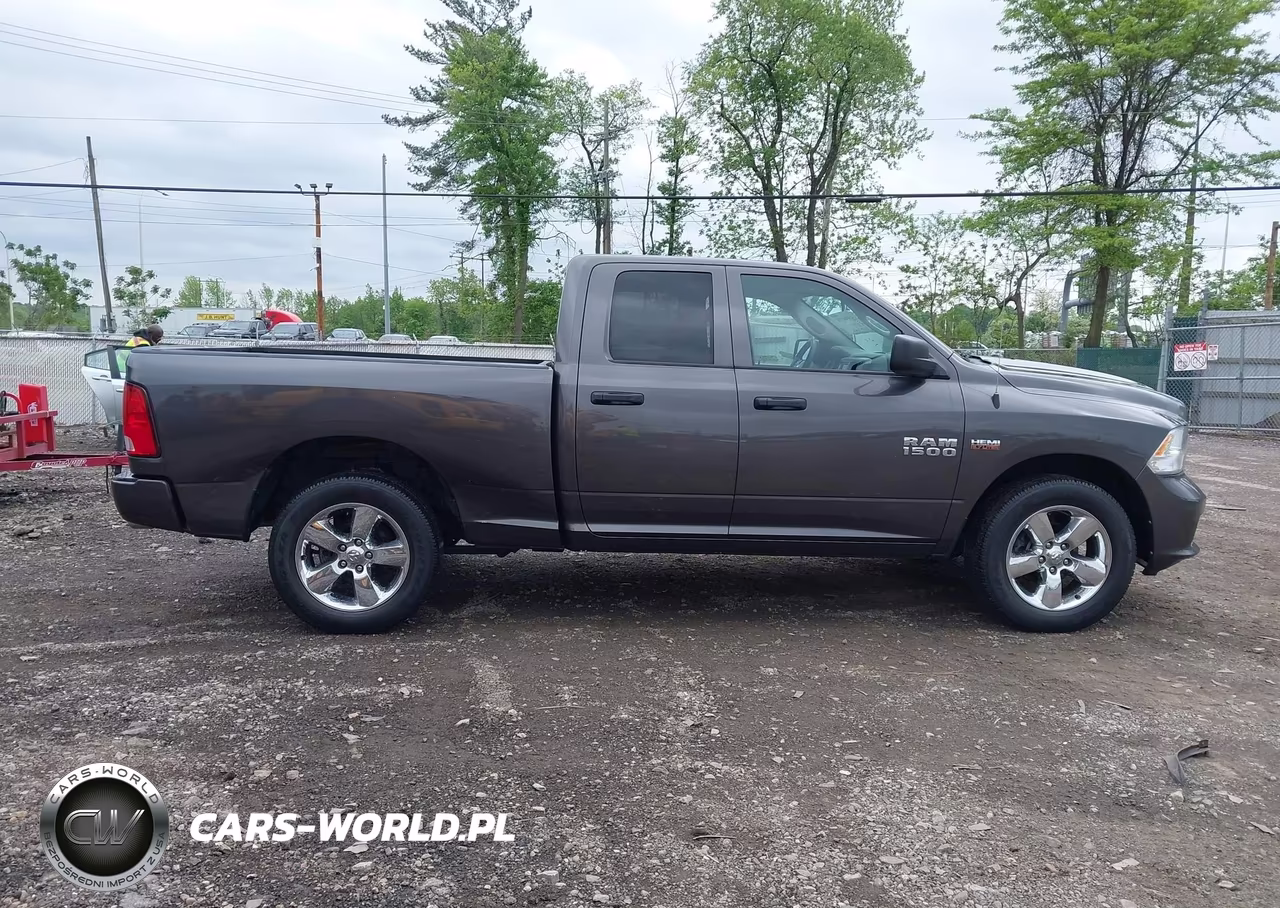 2017 Ram 1500 Express 4X4 6'4 Box VIN:1C6RR7FT9HS750222 - 14
