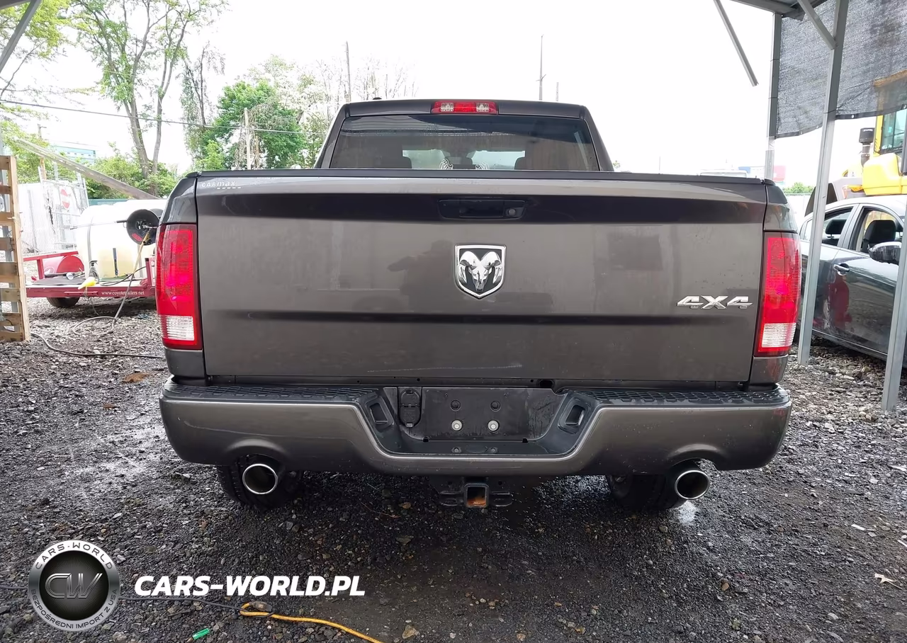 2017 Ram 1500 Express 4X4 6'4 Box VIN:1C6RR7FT9HS750222 - 17