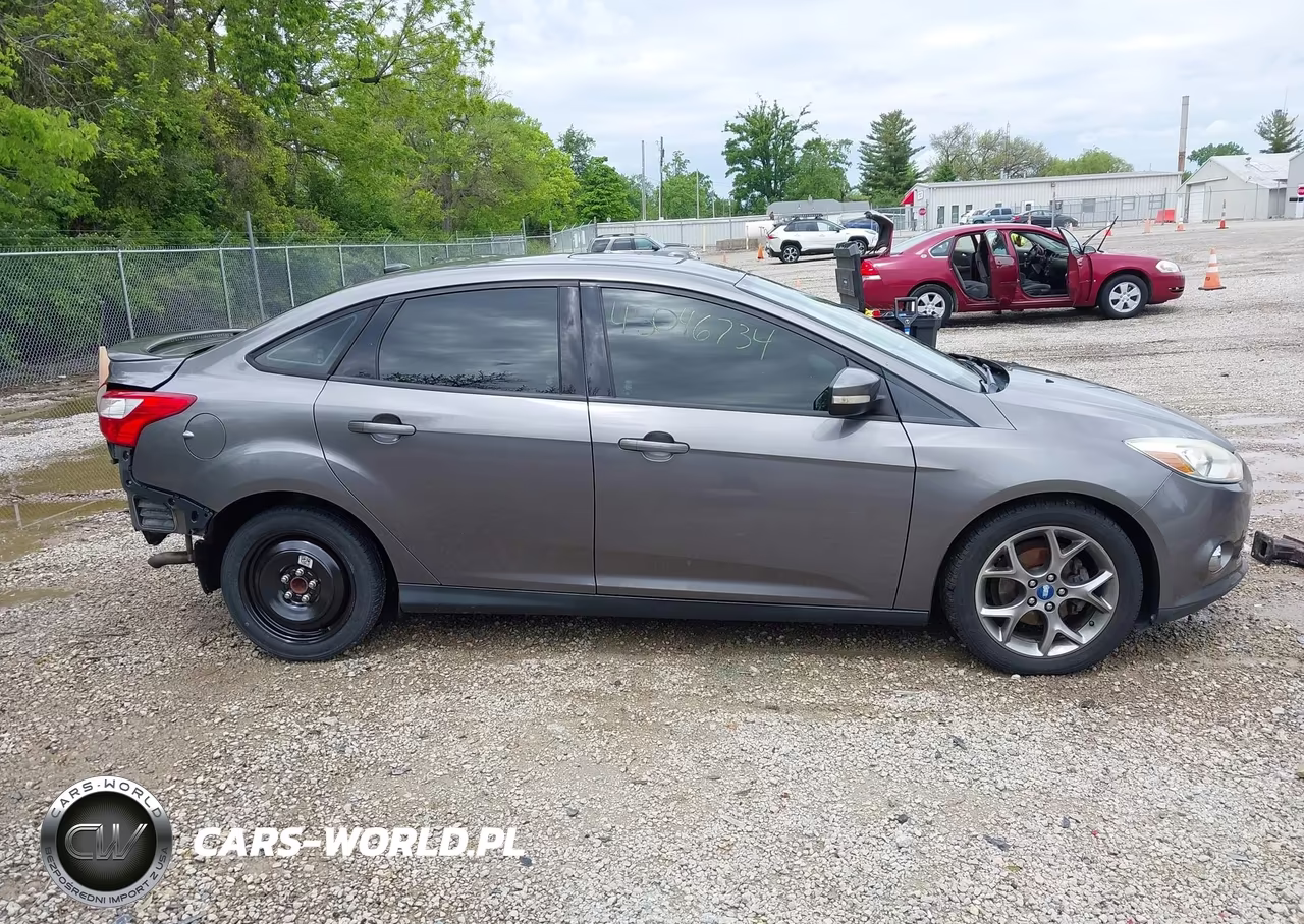 2013 Ford Focus Se VIN:1FADP3F2XDL246734 - 14