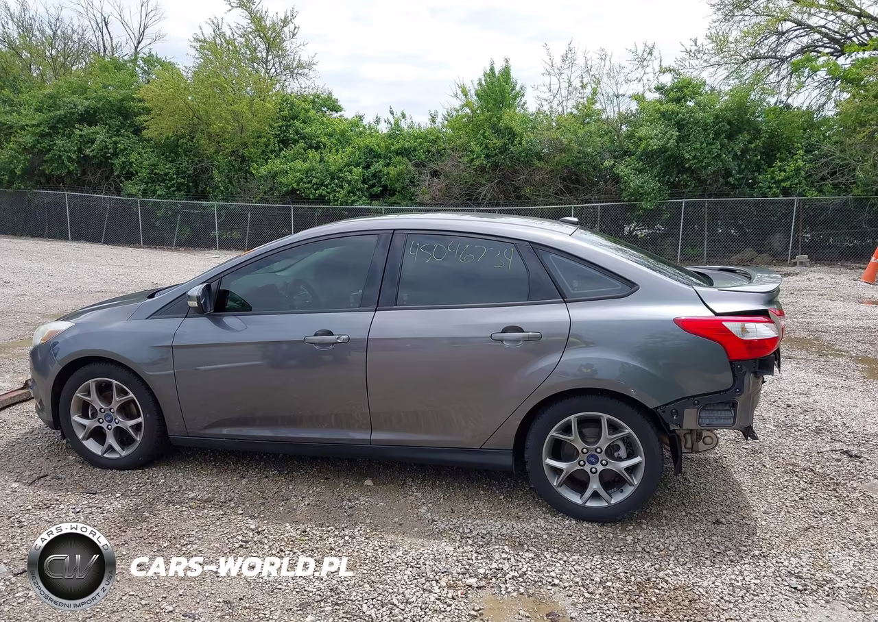 2013 Ford Focus Se VIN:1FADP3F2XDL246734 - 15