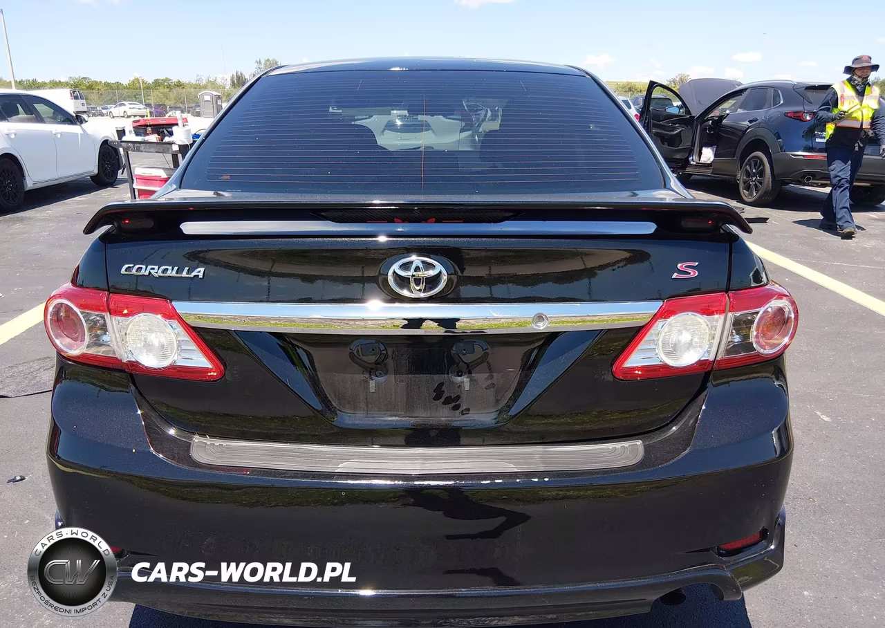 2013 Toyota Corolla S VIN:5YFBU4EE8DP218403 - 16