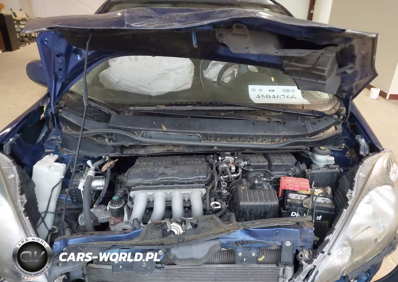 2013 Honda Fit VIN:JHMGE8H33DC055686 - 10