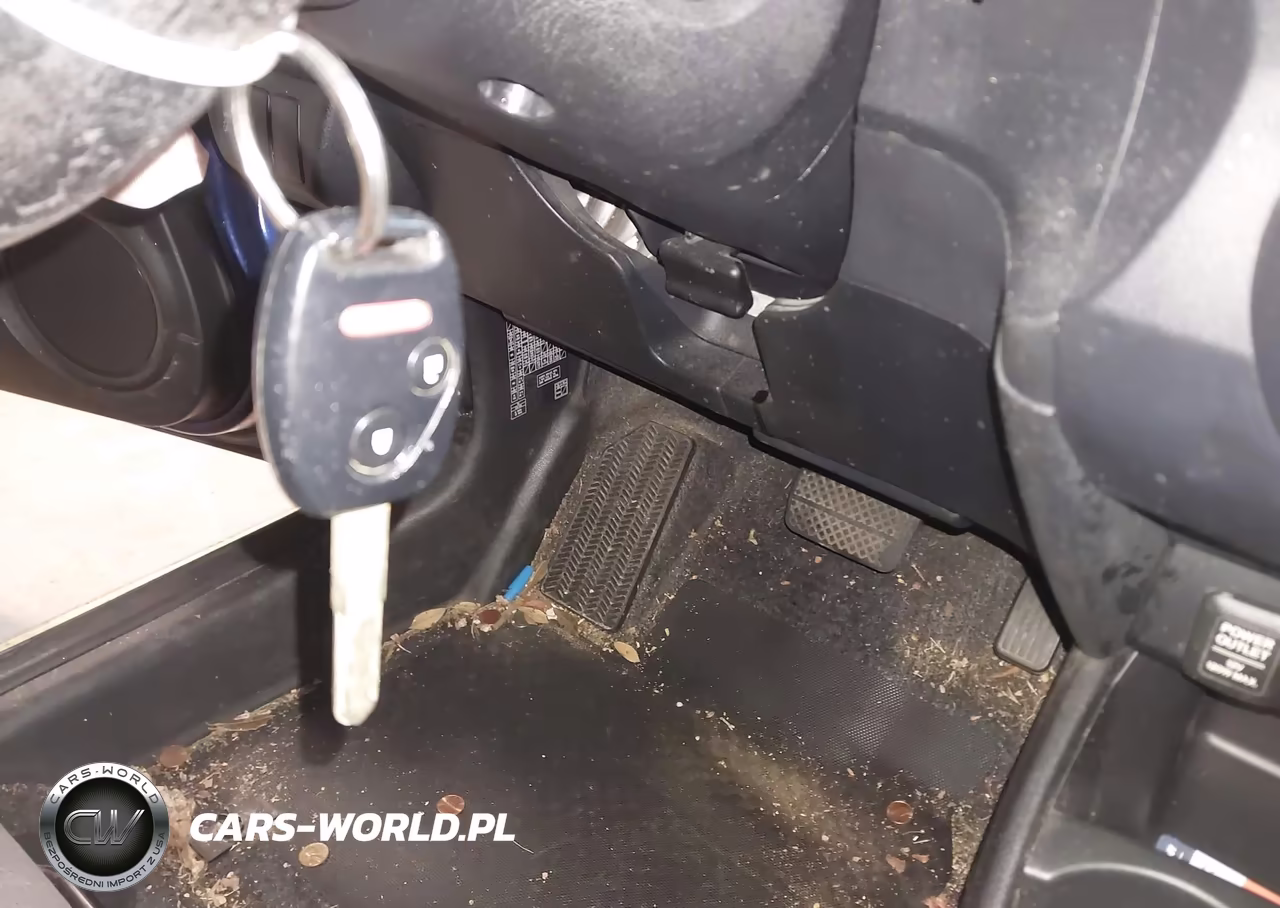 2013 Honda Fit VIN:JHMGE8H33DC055686 - 11