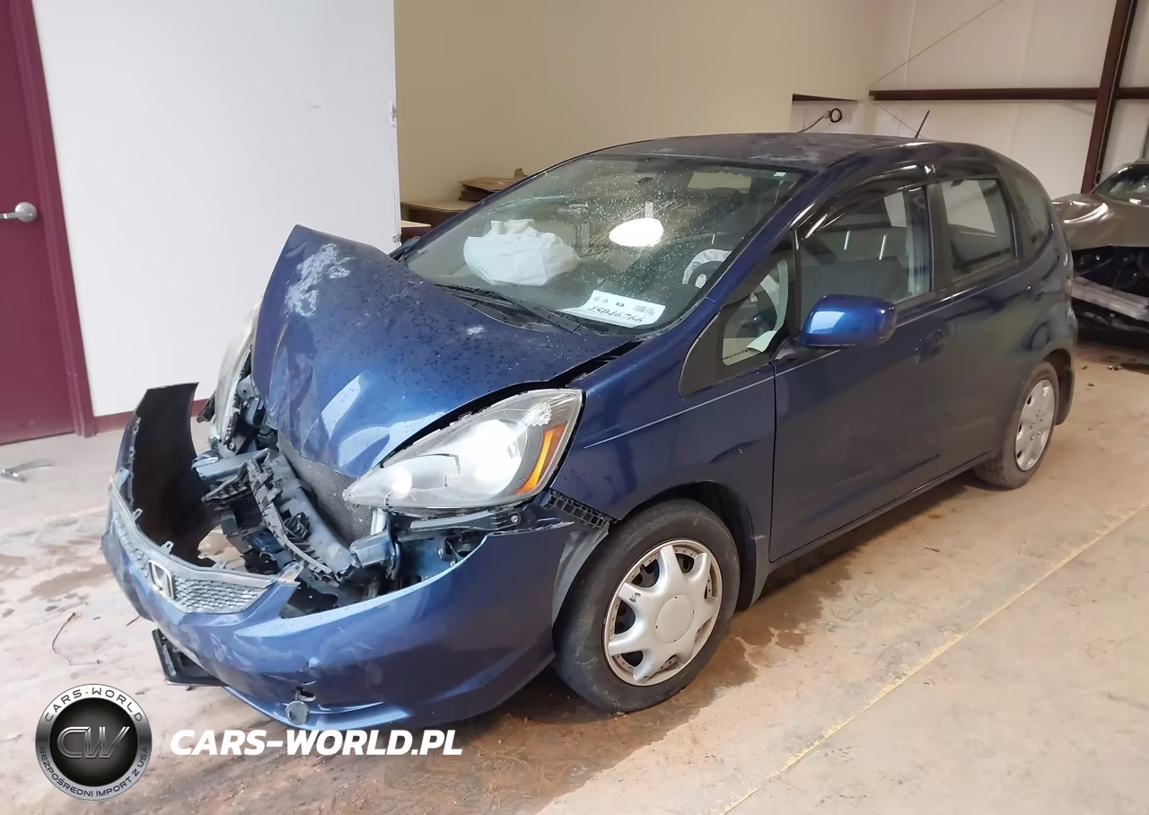 2013 Honda Fit VIN:JHMGE8H33DC055686 - 2