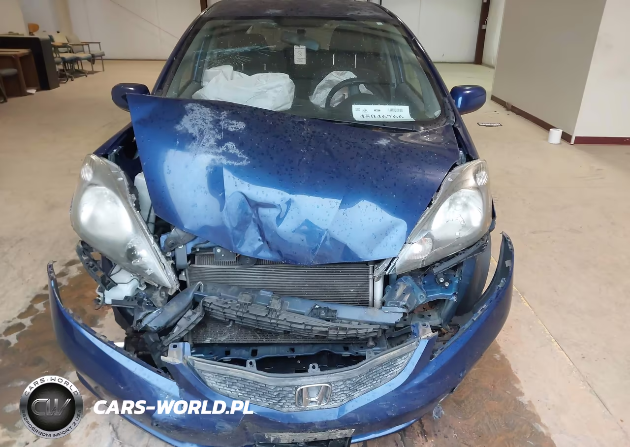2013 Honda Fit VIN:JHMGE8H33DC055686 - 6