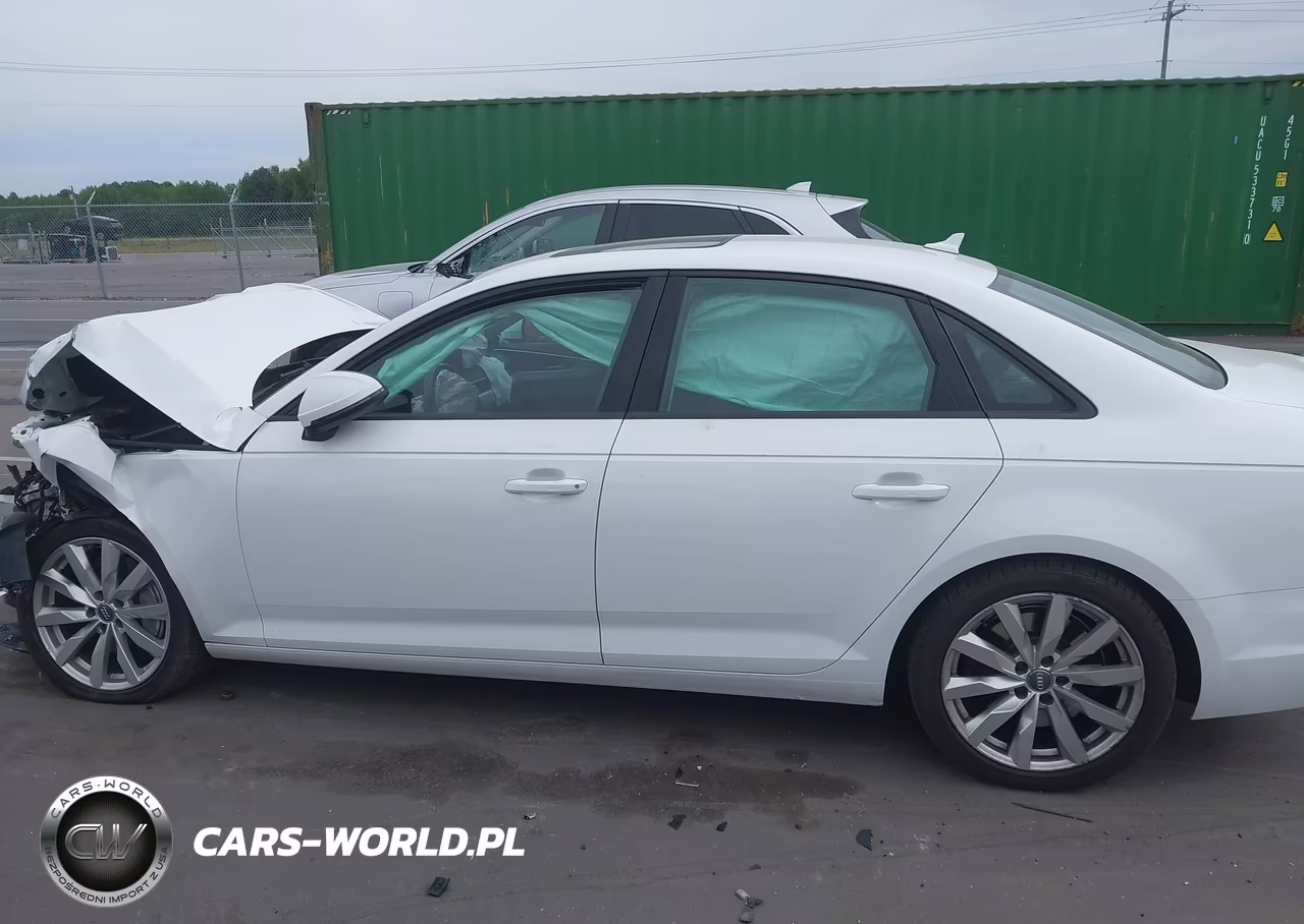 2017 Audi A4 2.0T Premium VIN:WAUANAF44HN005221 - 13