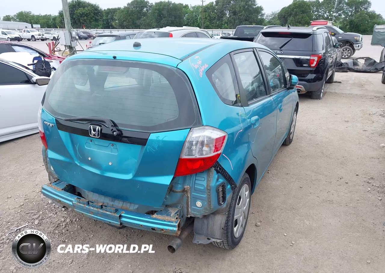 2012 Honda Fit VIN:JHMGE8G34CC003872 - 4