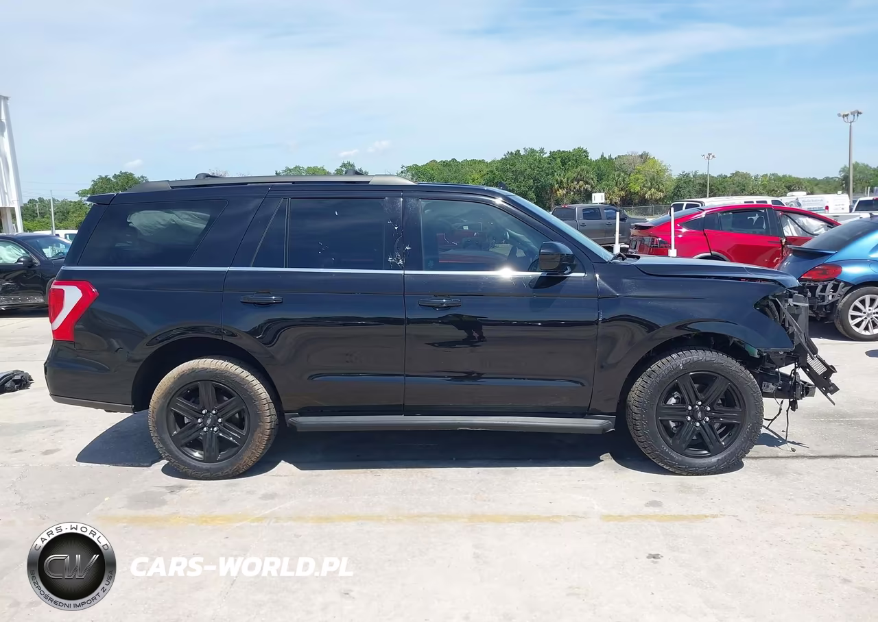 2020 Ford Expedition Xlt VIN:1FMJU1HT3LEA36281 - 14