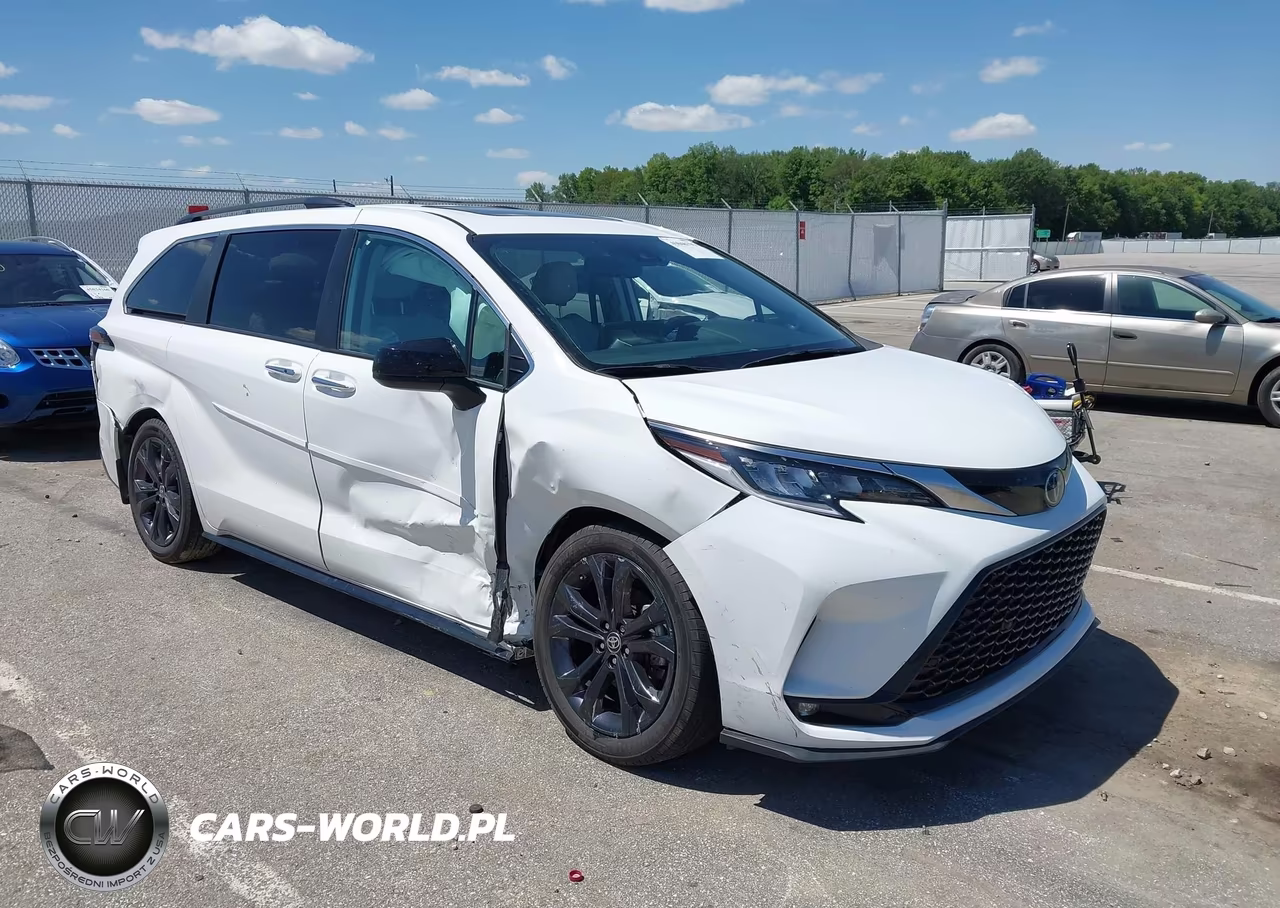 2023 Toyota Sienna Xse – zdjęcie 1 z 16