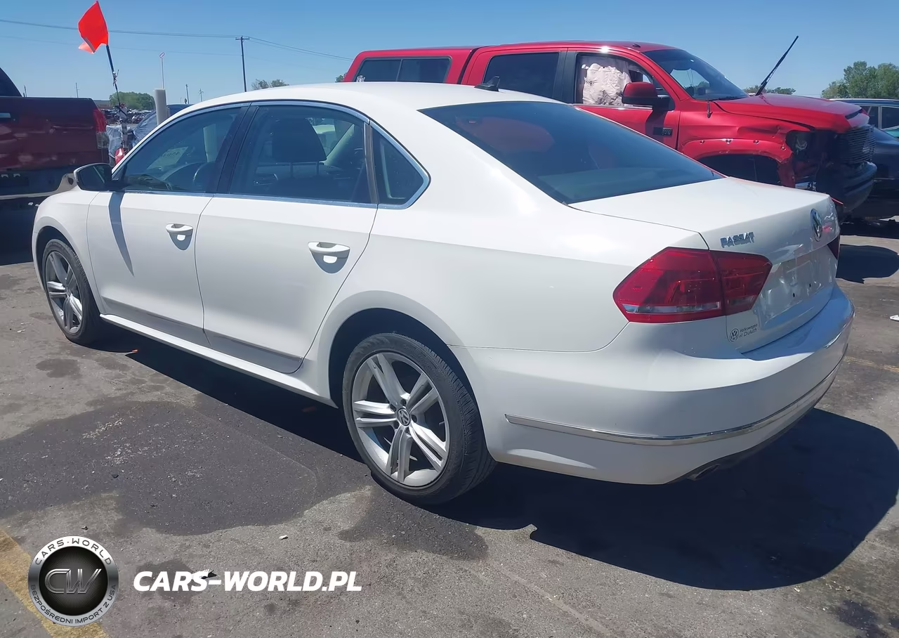 2013 Volkswagen Passat 2.0L Tdi Se VIN:1VWBN7A37DC123727 - 3