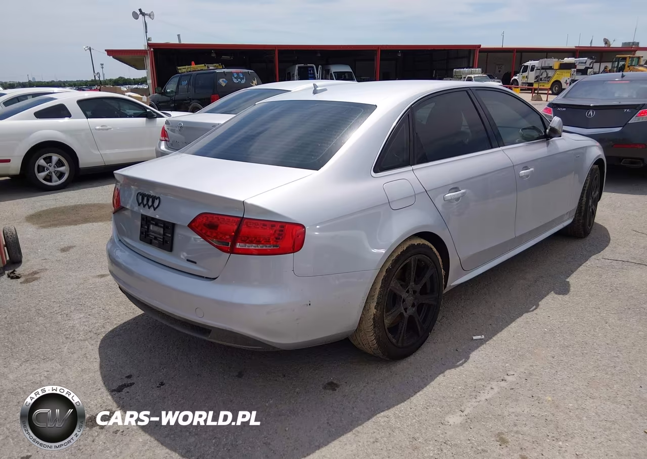 2012 Audi A4 2.0T Premium VIN:WAUFFAFL1CN006183 - 4