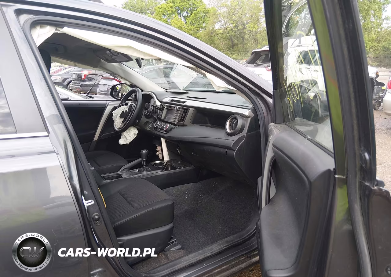 2016 Toyota Rav4 Le VIN:JTMZFREV1GJ061683 - 5