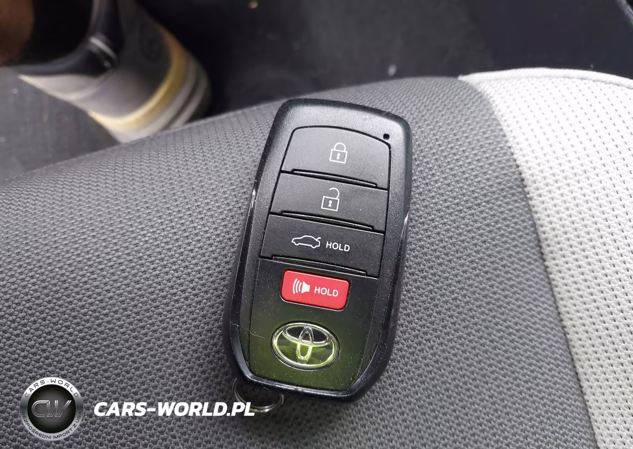 2025 Toyota Corolla Le VIN:5YFB4MDE1SP248437 - 11