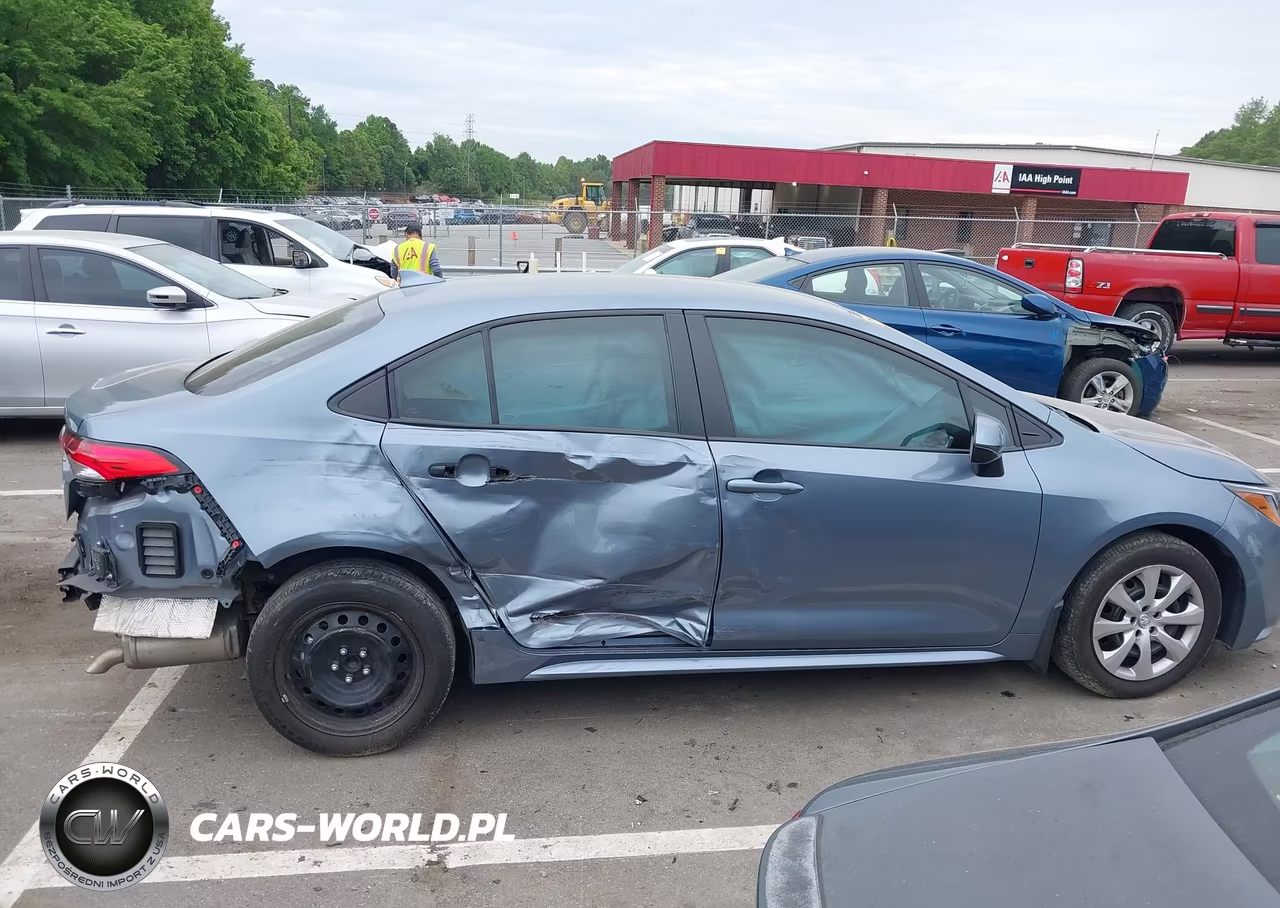 2025 Toyota Corolla Le VIN:5YFB4MDE1SP248437 - 13