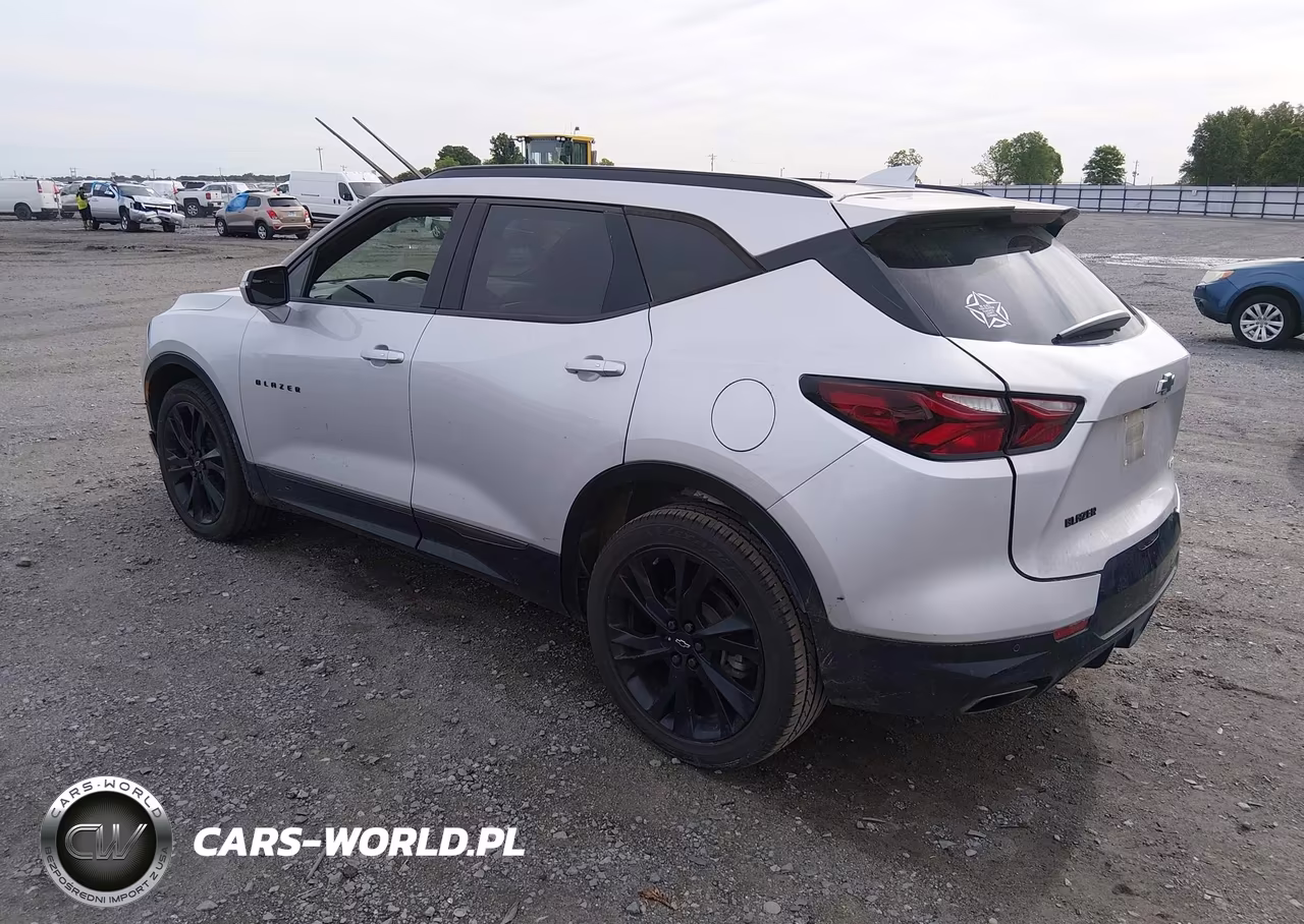 2021 Chevrolet Blazer Fwd Rs VIN:3GNKBERS4MS518090 - 3