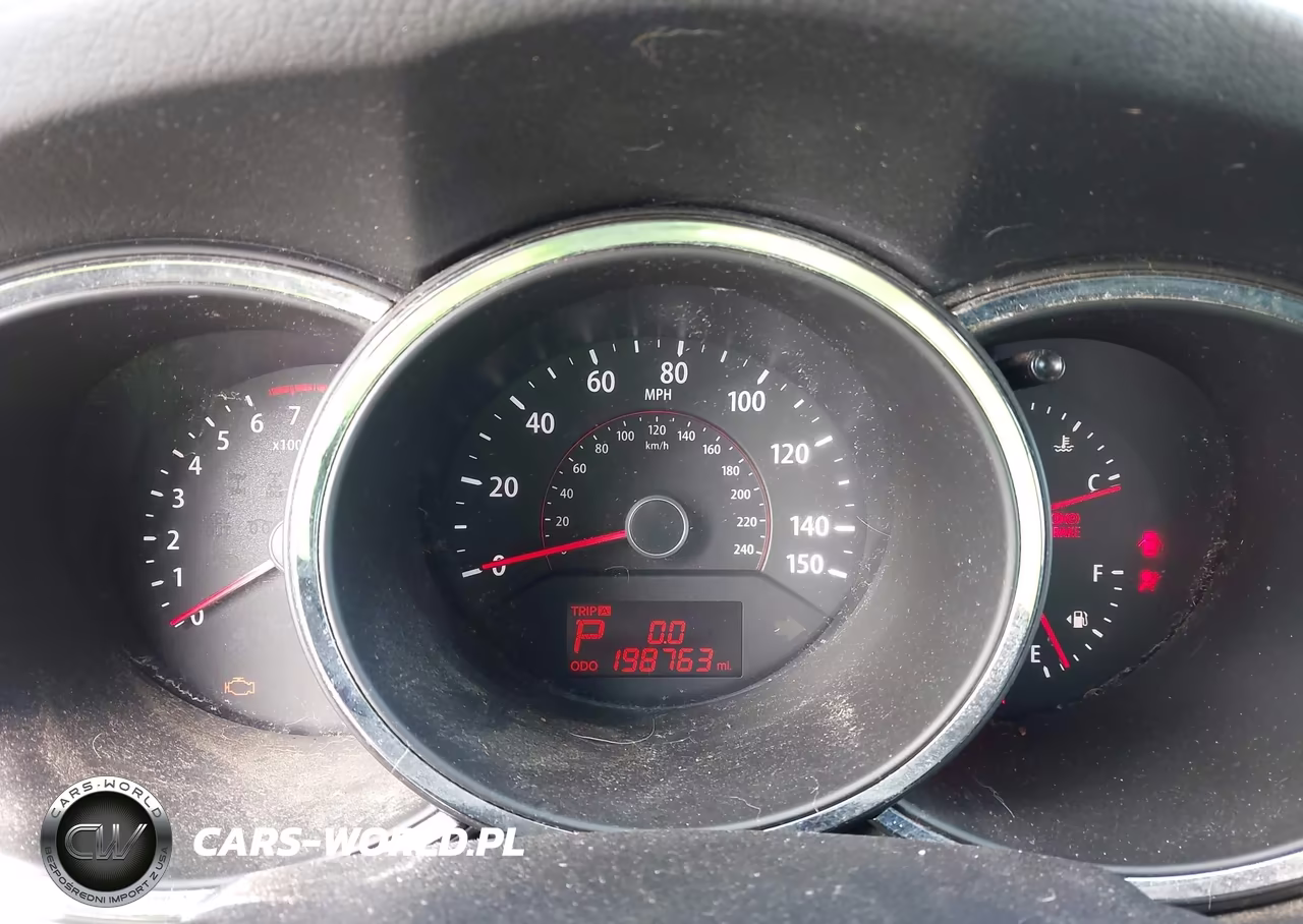 2011 Kia Sorento Lx VIN:5XYKTDA1XBG038220 - 7