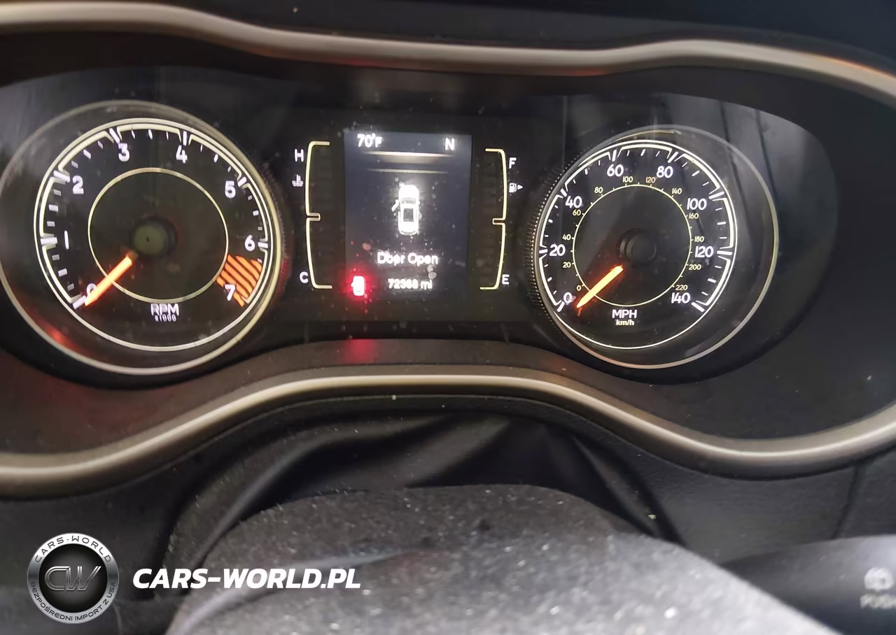 2014 Jeep Cherokee Sport VIN:1C4PJLAB9EW163859 - 7
