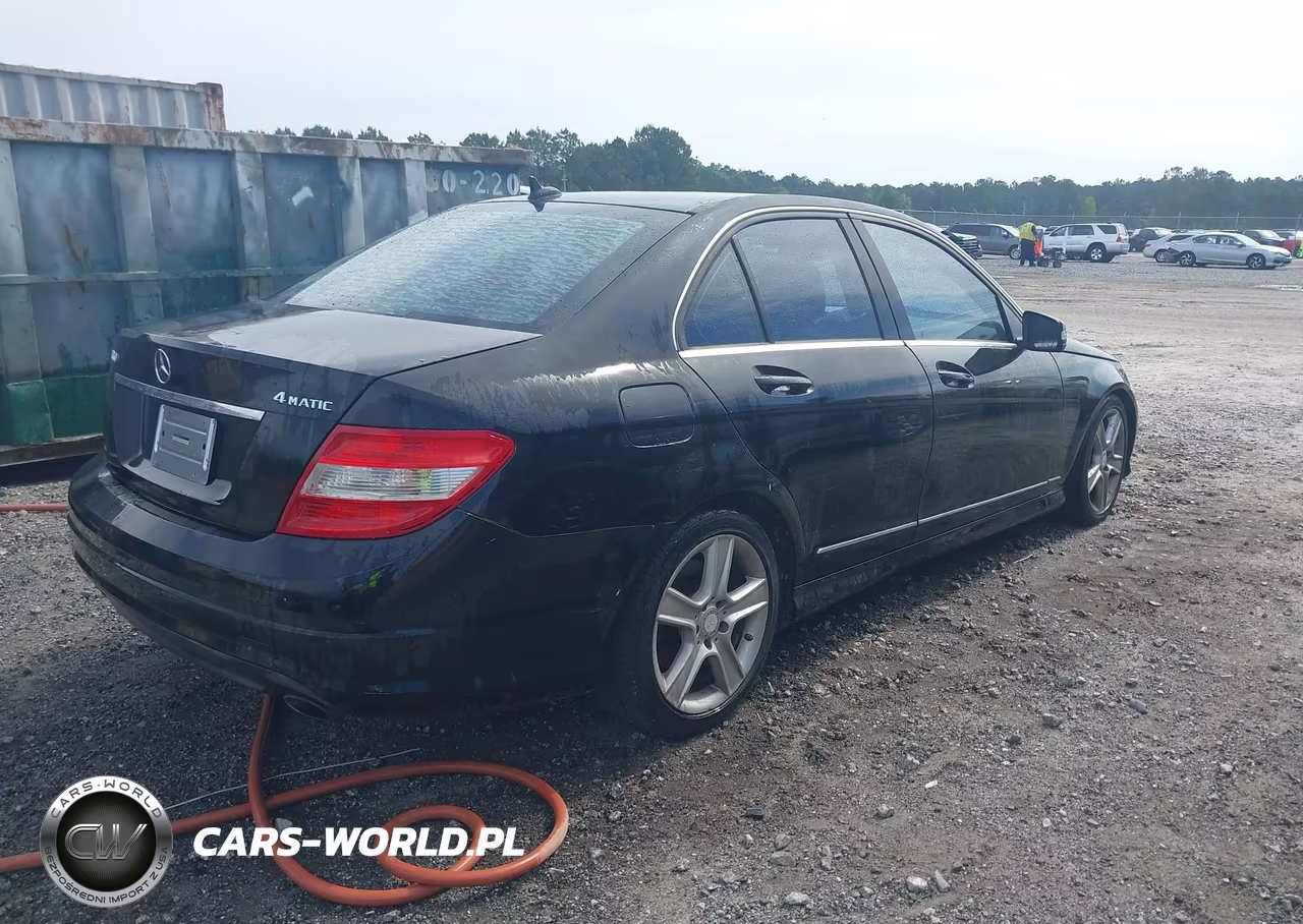 2010 Mercedes-Benz C 300 Luxury 4Matic-Sport 4Matic VIN:WDDGF8BB2AR126793 - 4