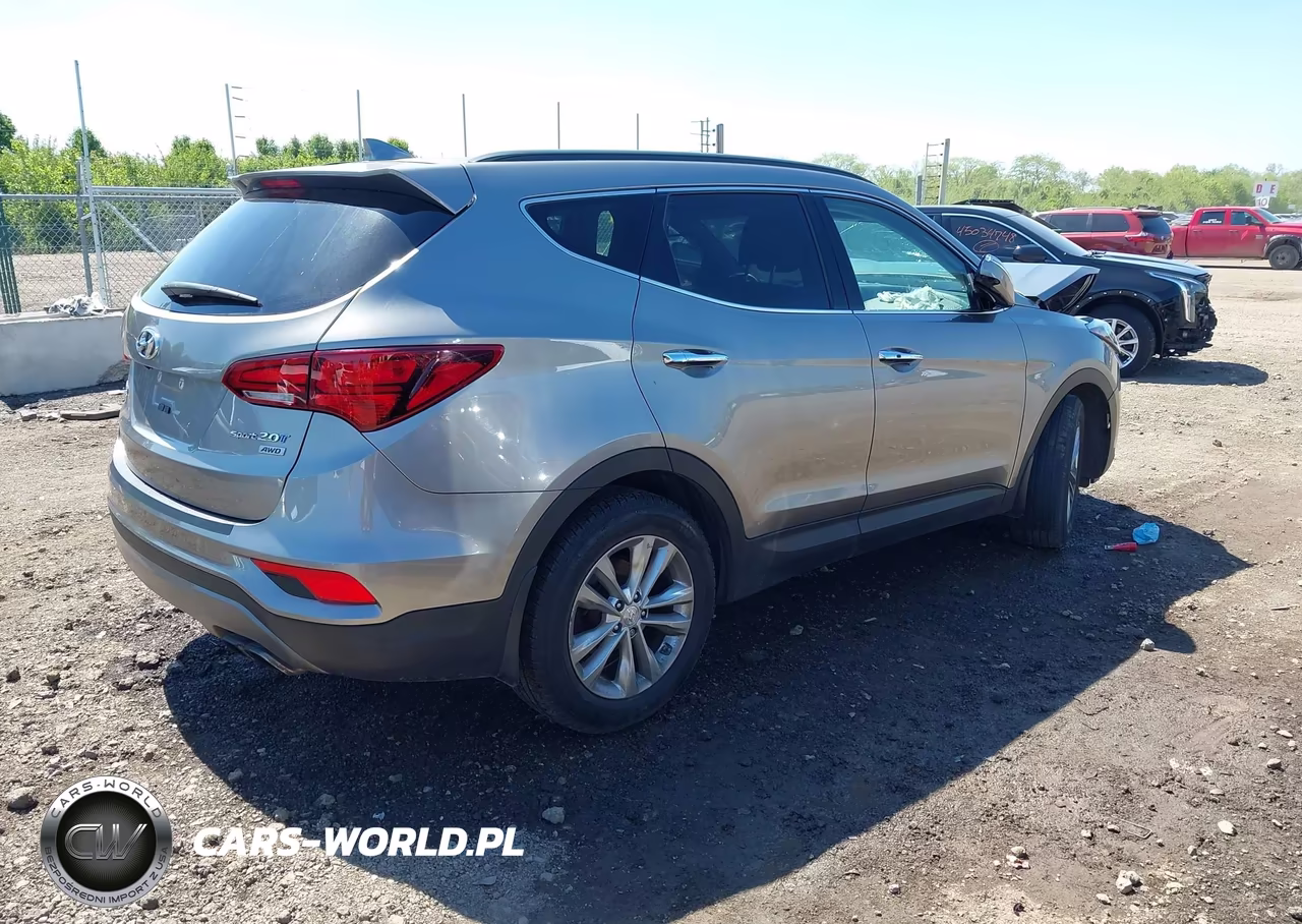 2017 Hyundai Santa Fe Sport 2.0T VIN:5XYZUDLA1HG501170 - 4