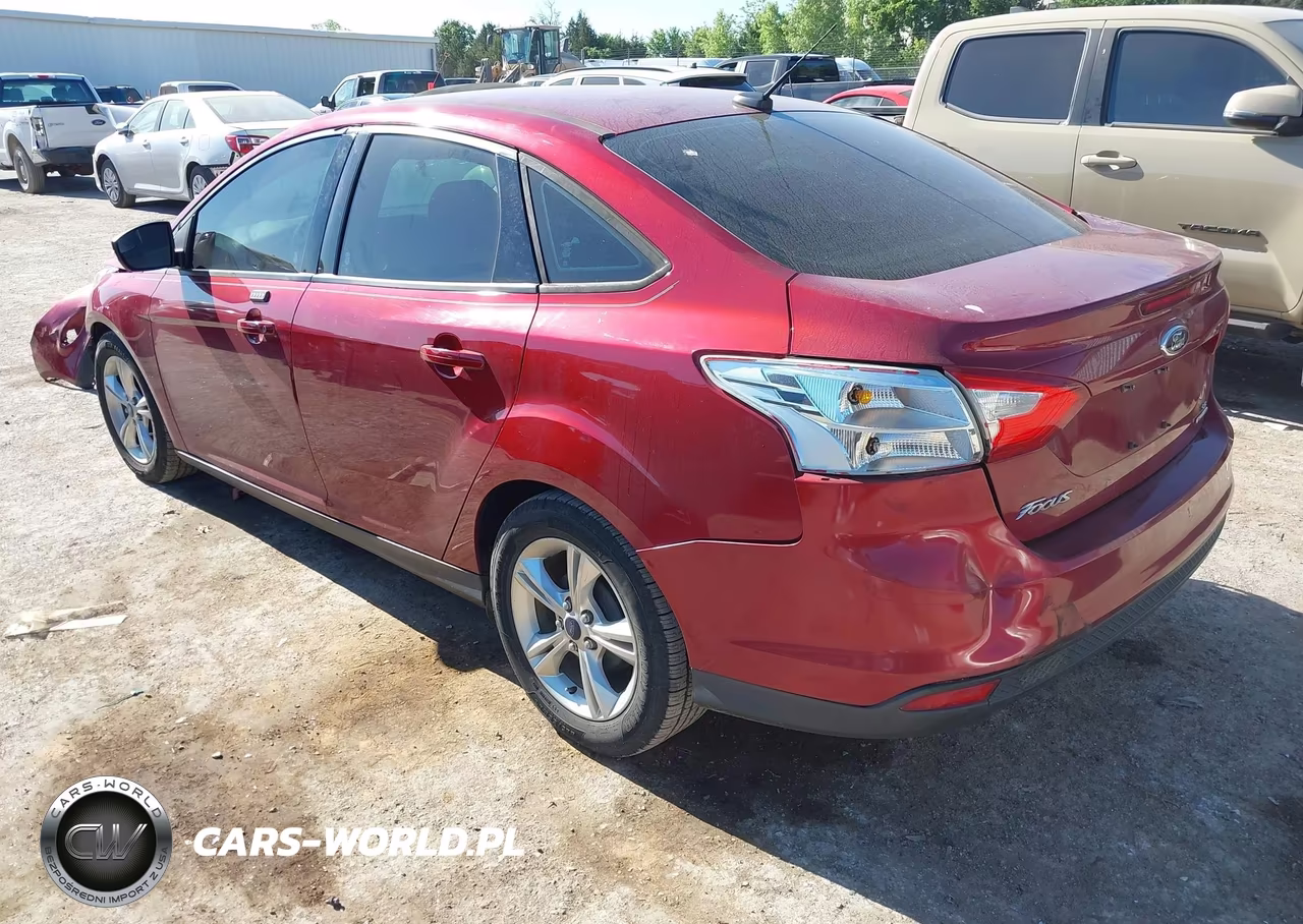 2014 Ford Focus Se VIN:1FADP3F21EL274584 - 3
