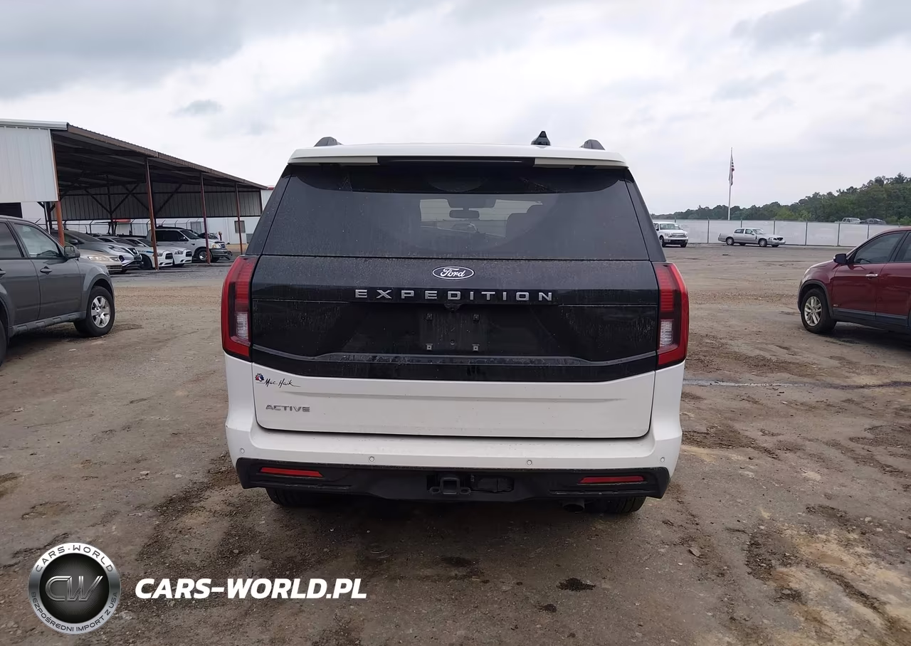 2025 Ford Expedition Active VIN:1FMJU1H8XSEA58482 - 16