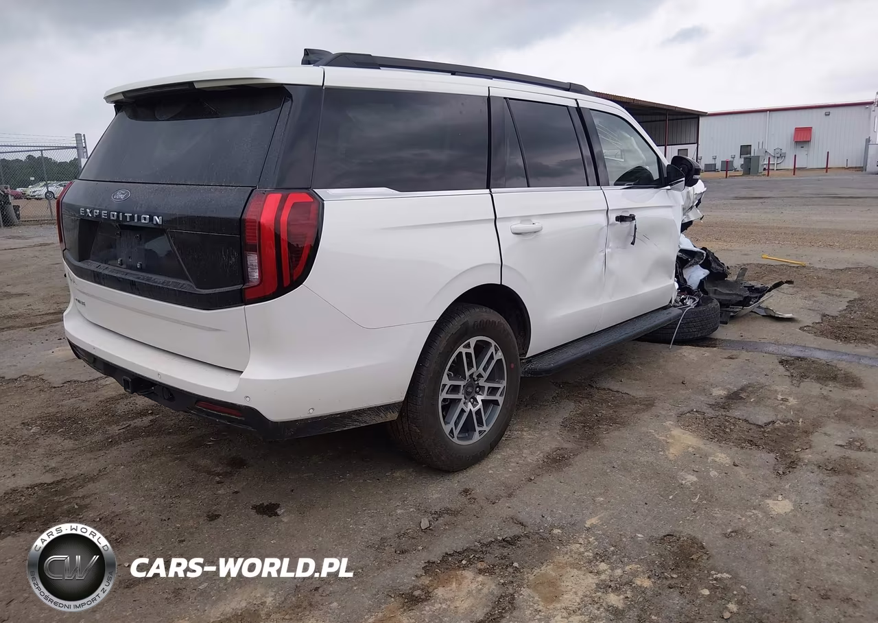 2025 Ford Expedition Active VIN:1FMJU1H8XSEA58482 - 4