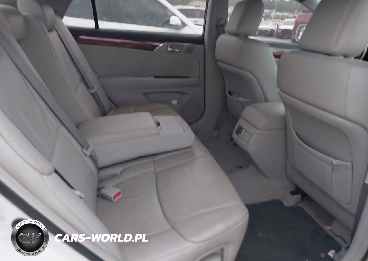 2010 Toyota Avalon Limited VIN:4T1BK3DB5AU360225 - 8