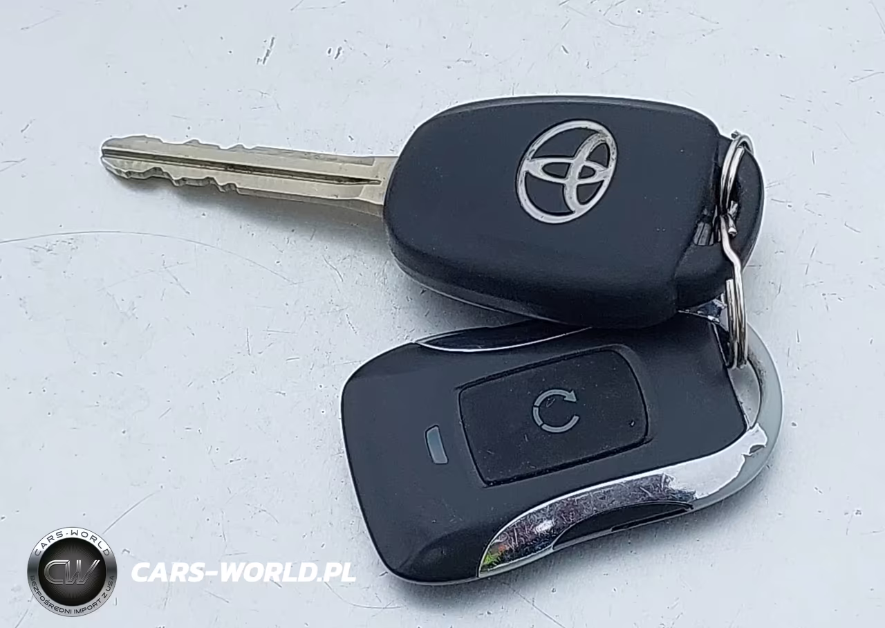 2016 Toyota Corolla S Plus VIN:2T1BURHE3GC699061 - 11