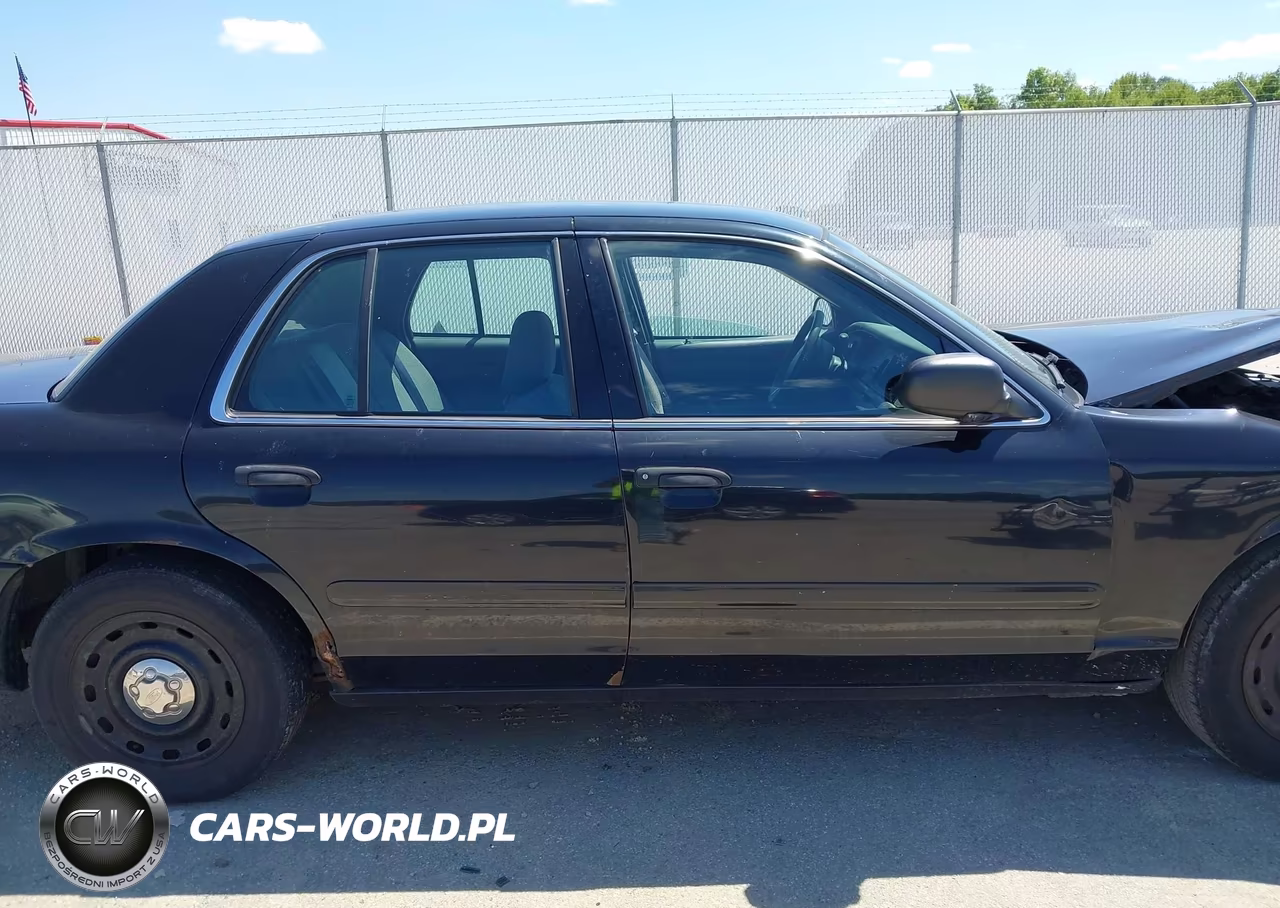 2005 Ford Crown Victoria Police VIN:2FAFP71W45X132713 - 13