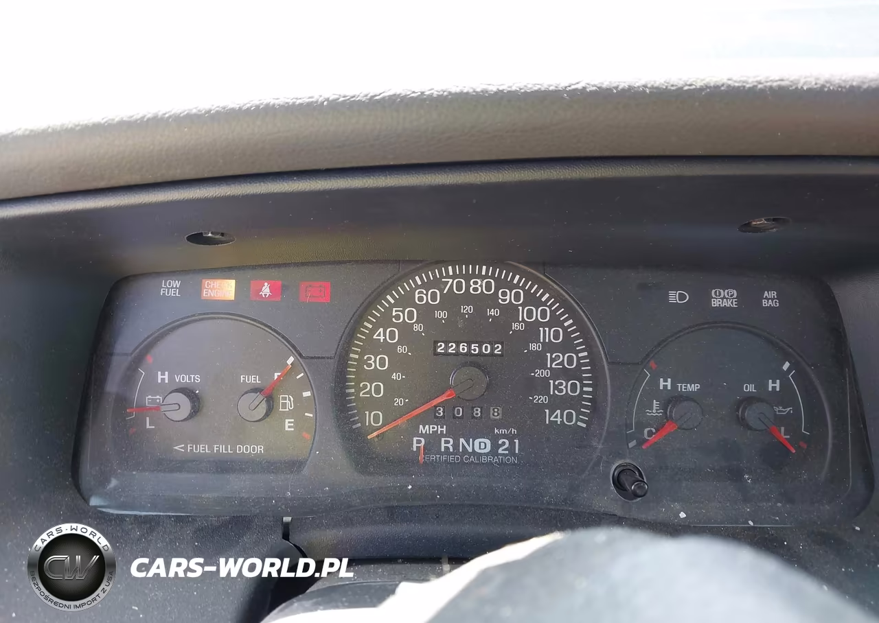 2005 Ford Crown Victoria Police VIN:2FAFP71W45X132713 - 7