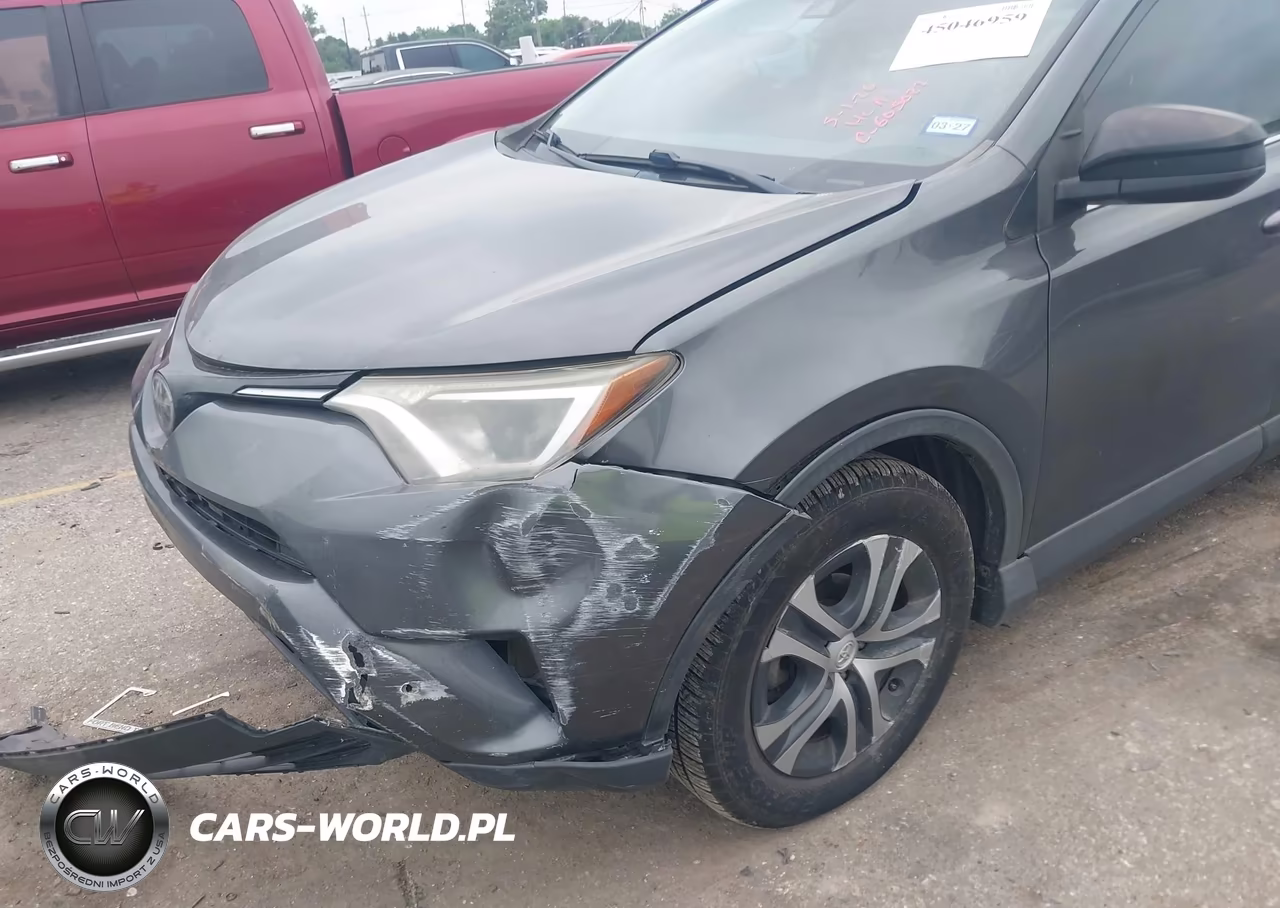 2017 Toyota Rav4 Le VIN:JTMZFREV5HJ143417 - 19