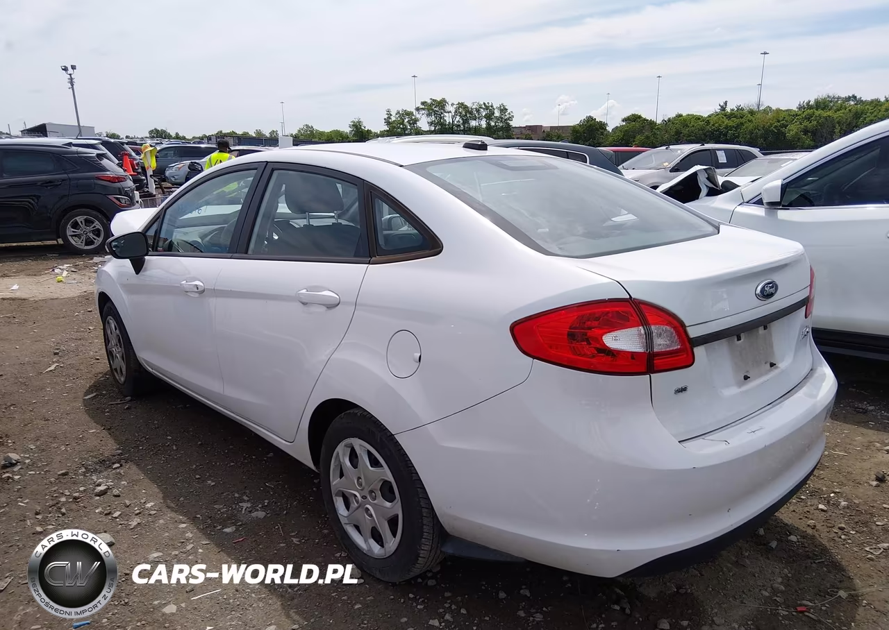 2013 Ford Fiesta Se VIN:3FADP4BJ3DM186409 - 3