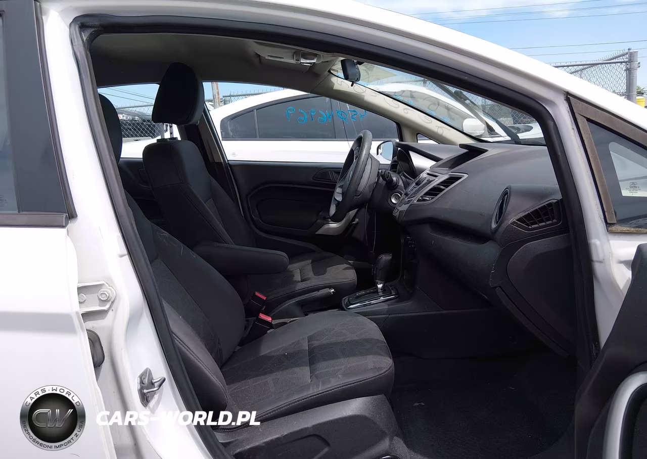 2013 Ford Fiesta Se VIN:3FADP4BJ3DM186409 - 5