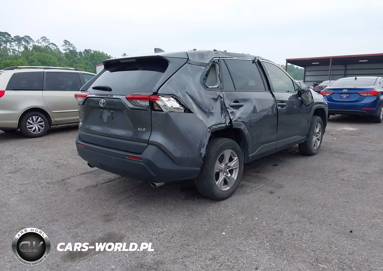 2022 Toyota Rav4 Xle VIN:2T3W1RFV5NC206059 - 4