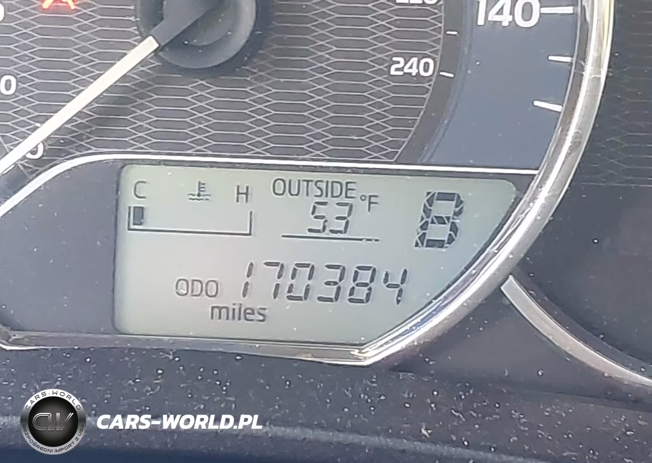 2016 Toyota Corolla Le VIN:2T1BURHE0GC557198 - 16