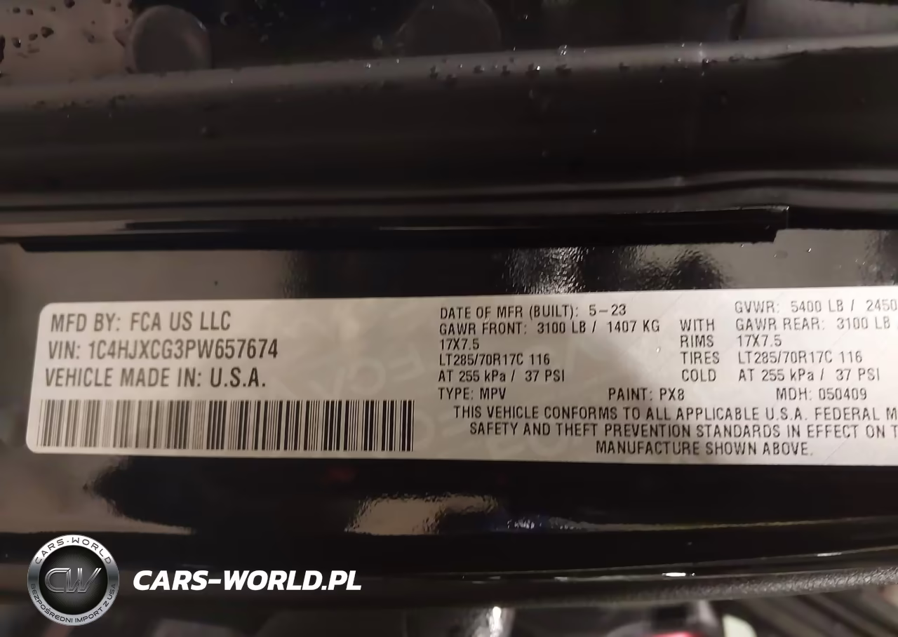 2023 Jeep Wrangler 2-Door Rubicon 4X4 VIN:1C4HJXCG3PW657674 - 9