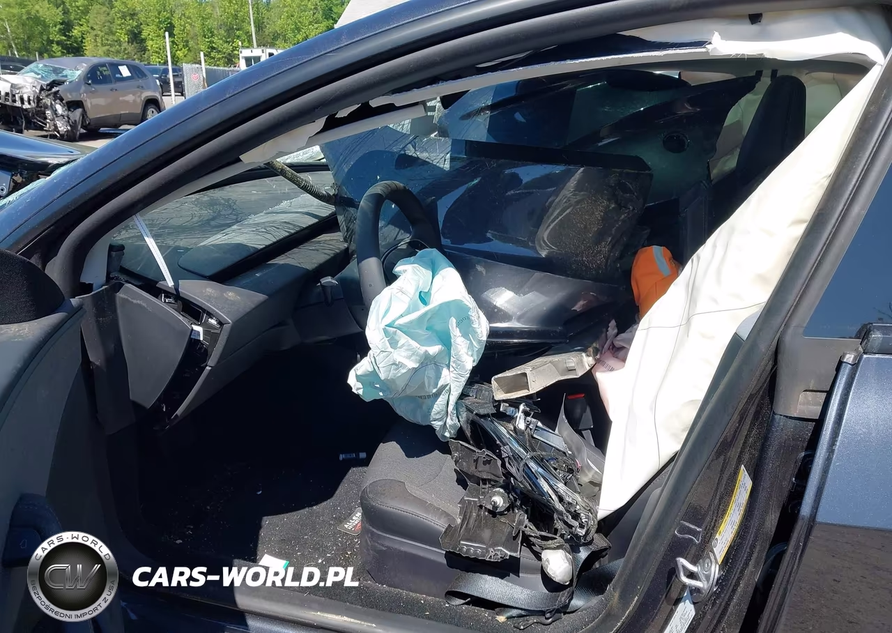 2026 Tesla Model 3 VIN:5YJ3E1EA2TF141812 - 5
