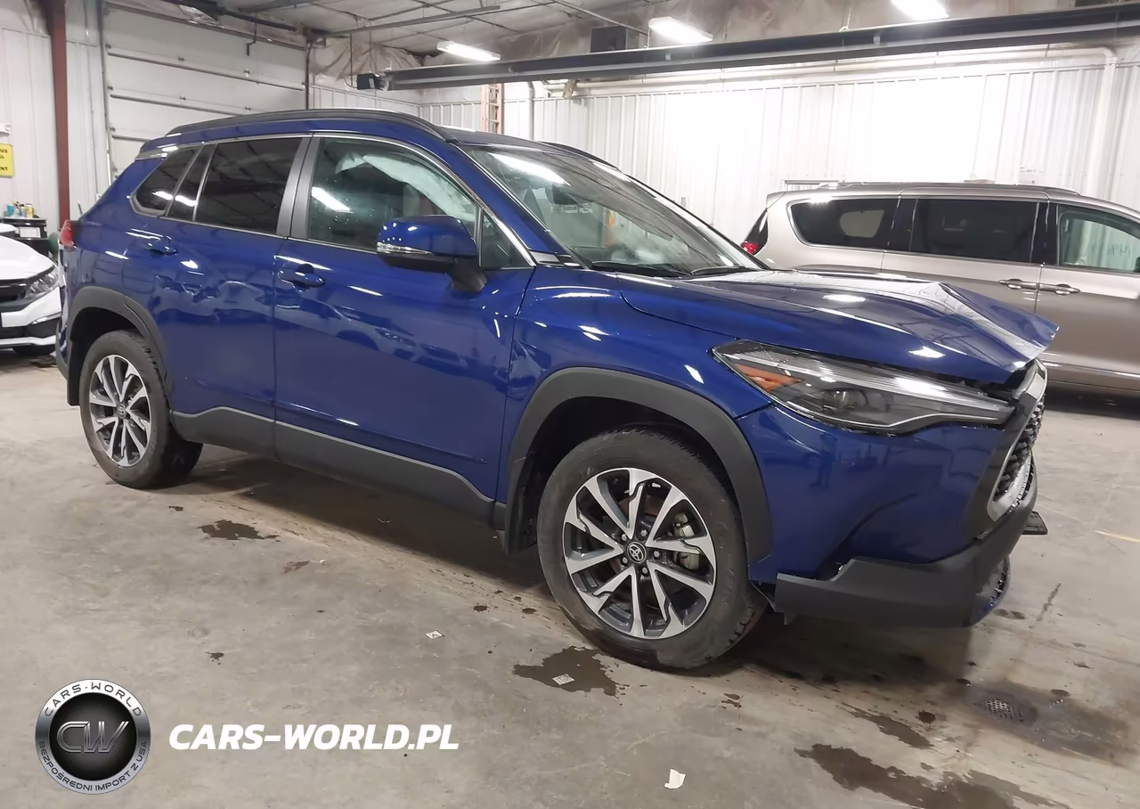 2024 Toyota Corolla Cross Xle – zdjęcie 1 z 17