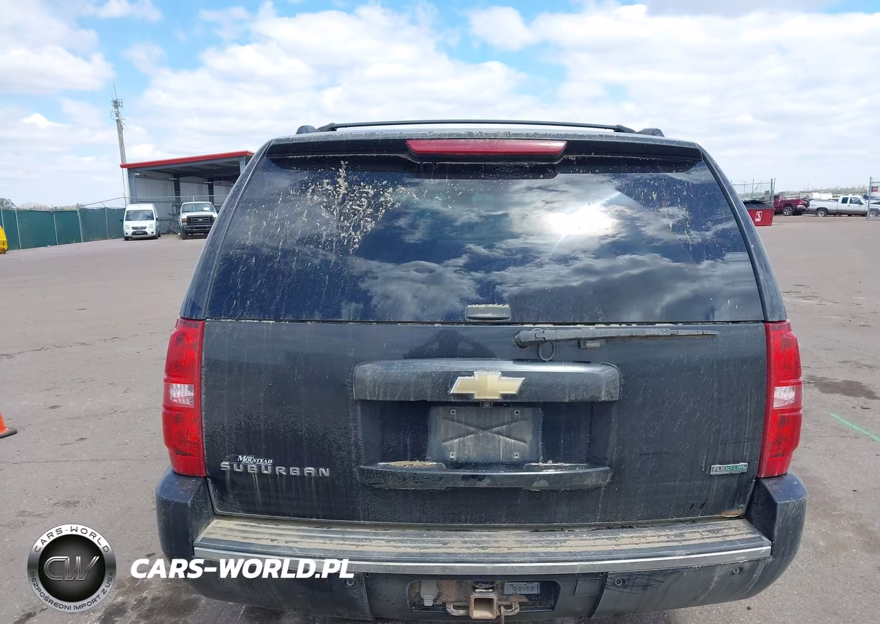 2011 Chevrolet Suburban 1500 Ltz VIN:1GNSKKE36BR145566 - 16