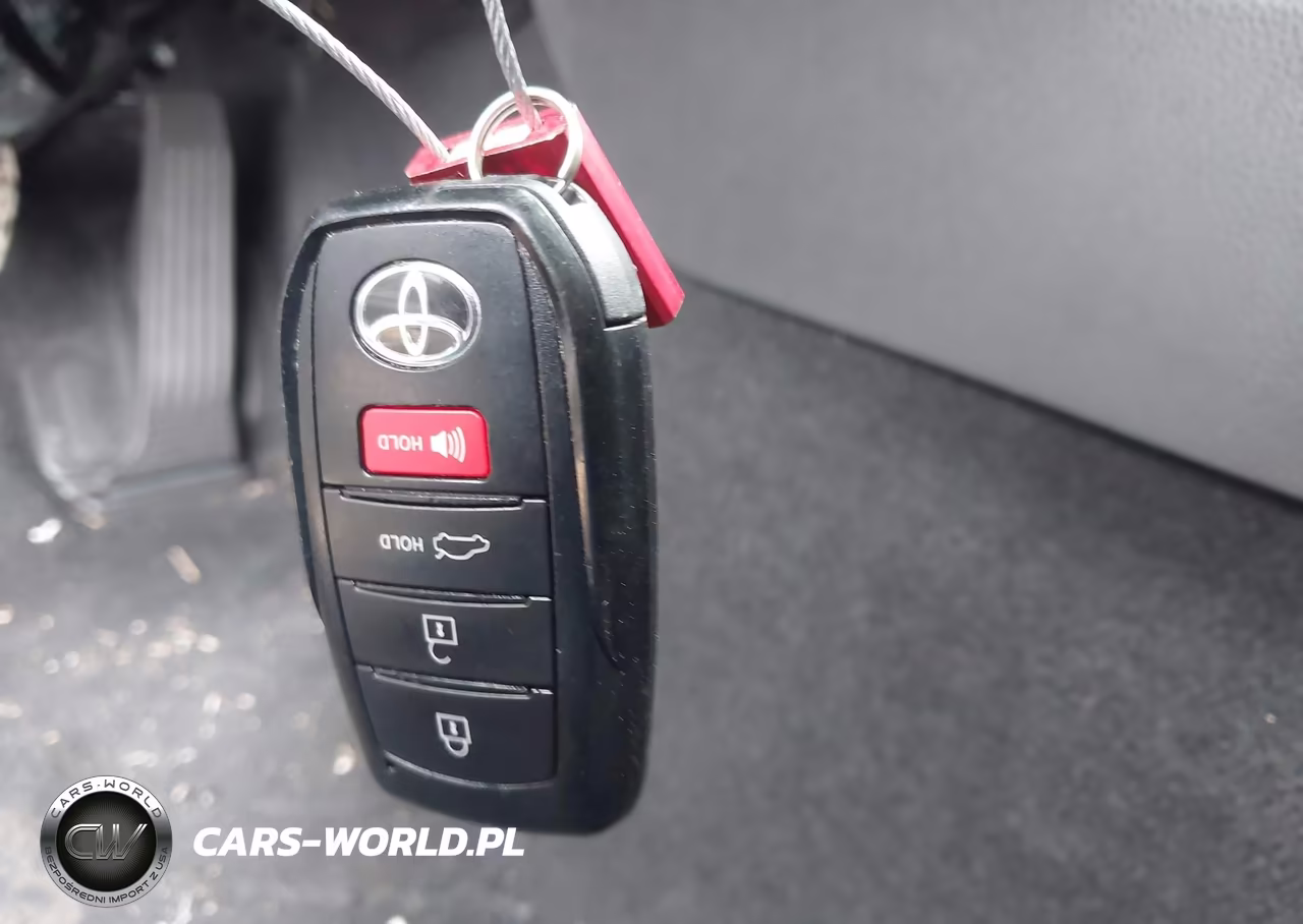 2025 Toyota Camry Le VIN:4T1DAACK5SU618858 - 11
