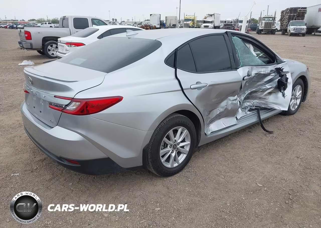 2025 Toyota Camry Le VIN:4T1DAACK5SU618858 - 4