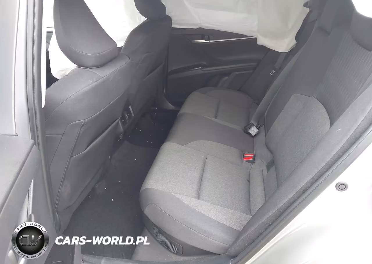 2025 Toyota Camry Le VIN:4T1DAACK5SU618858 - 8