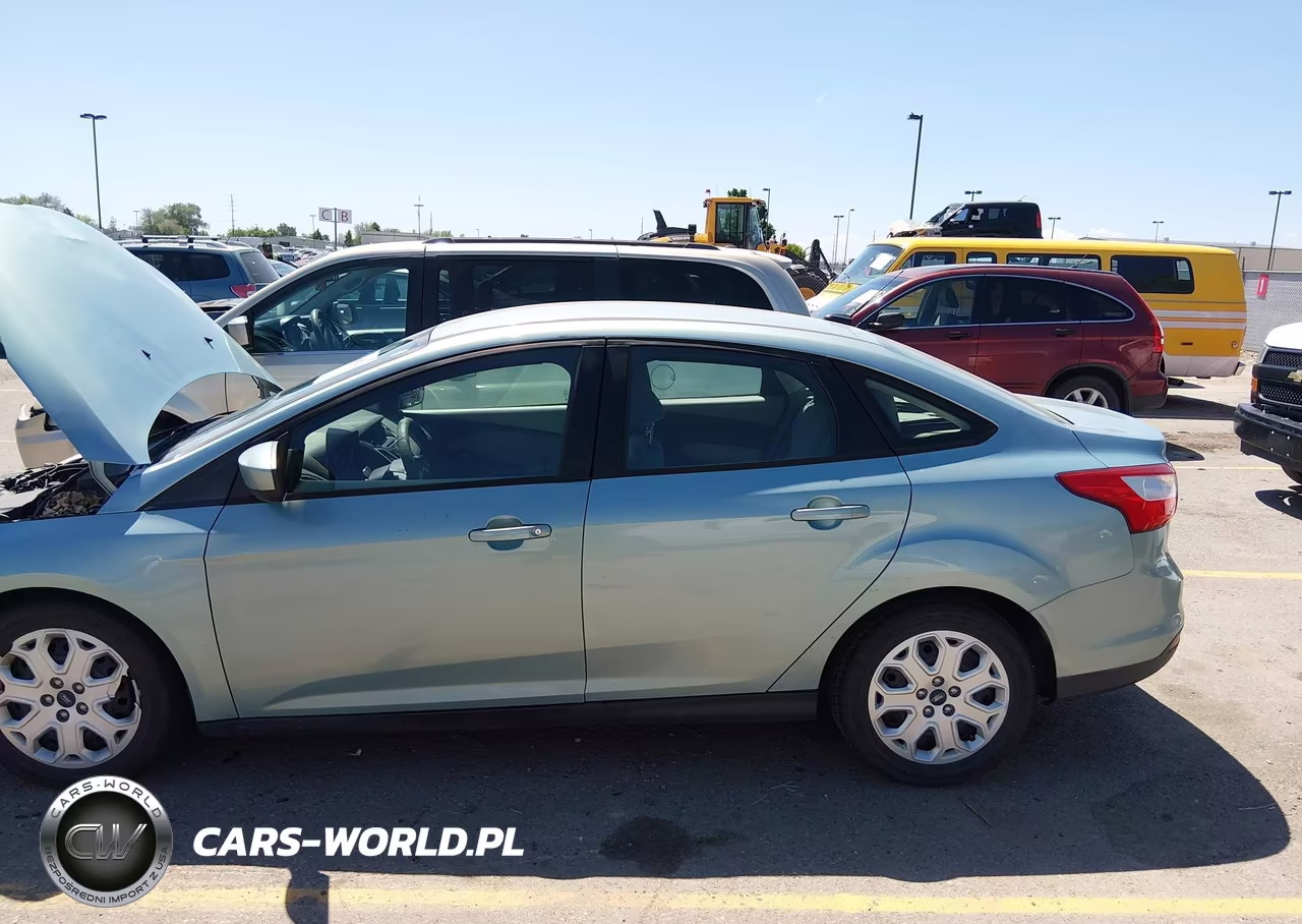 2012 Ford Focus Se VIN:1FAHP3F20CL410072 - 6