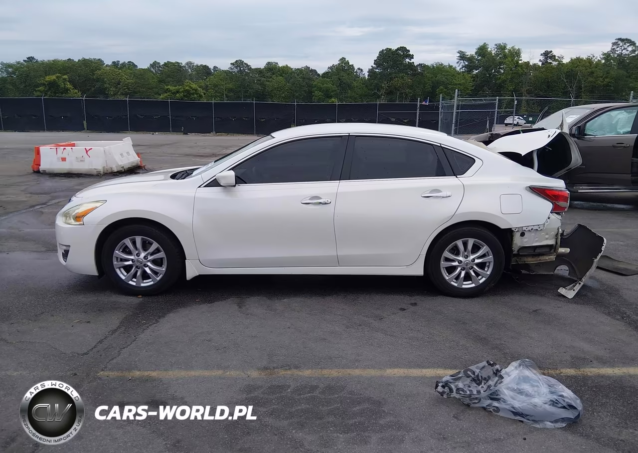 2014 Nissan Altima 2.5 S VIN:1N4AL3AP9EN382330 - 14