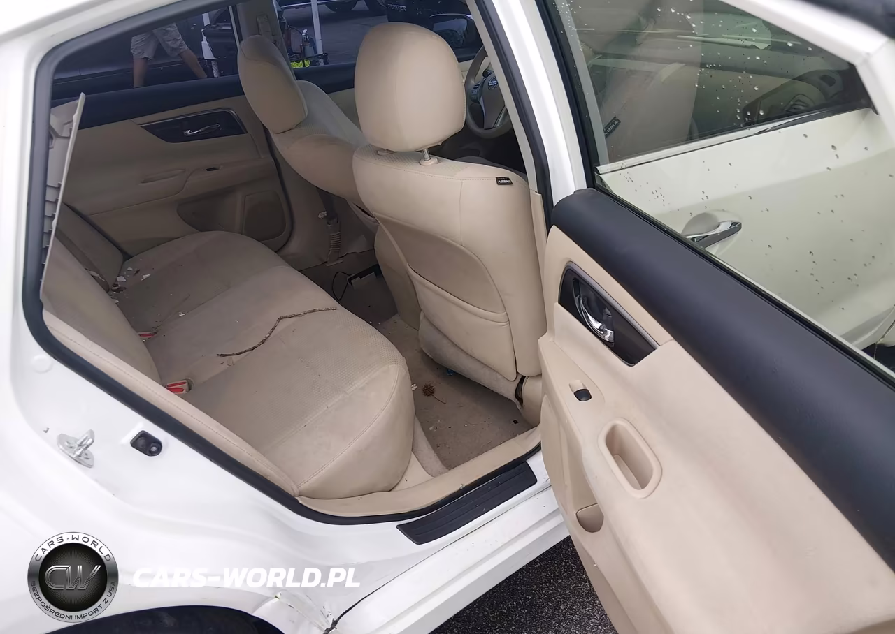 2014 Nissan Altima 2.5 S VIN:1N4AL3AP9EN382330 - 8
