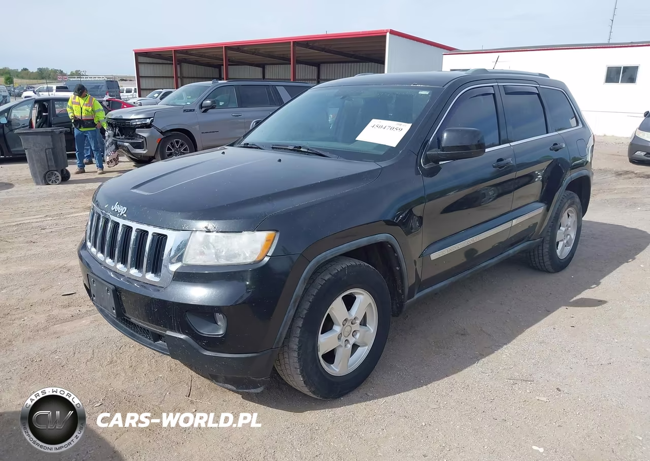 2011 Jeep Grand Cherokee Laredo VIN:1J4RR4GG5BC585399 - 2